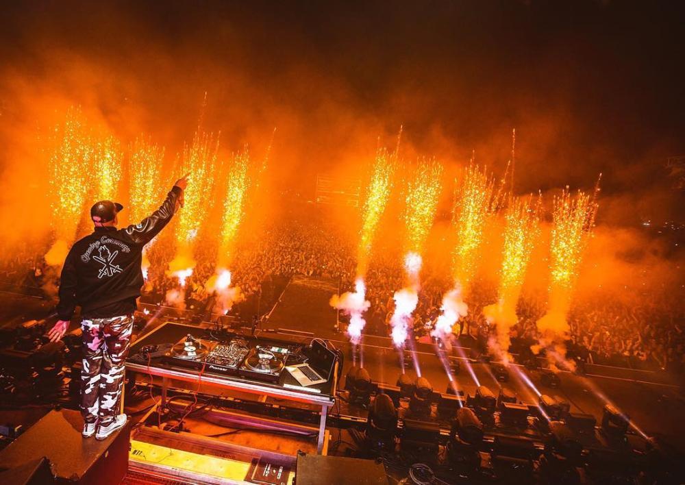 Mine Shimer Dj snake Cabaret vert